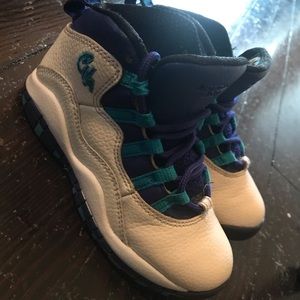Kids Jordan 10’s